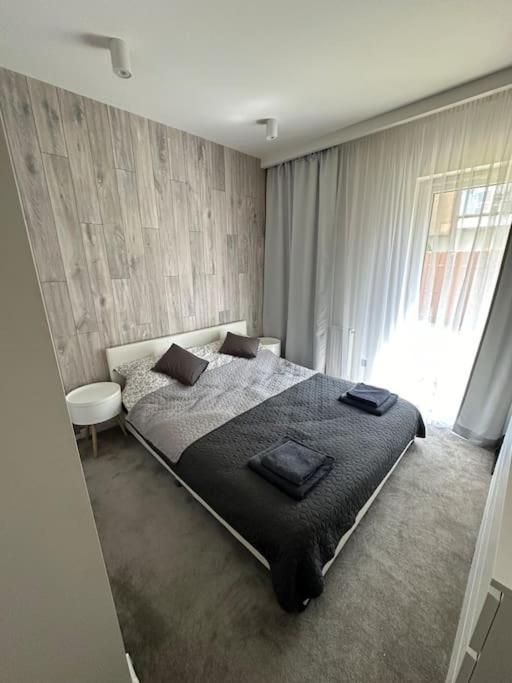 Butterfly Apartment Жешов Екстериор снимка