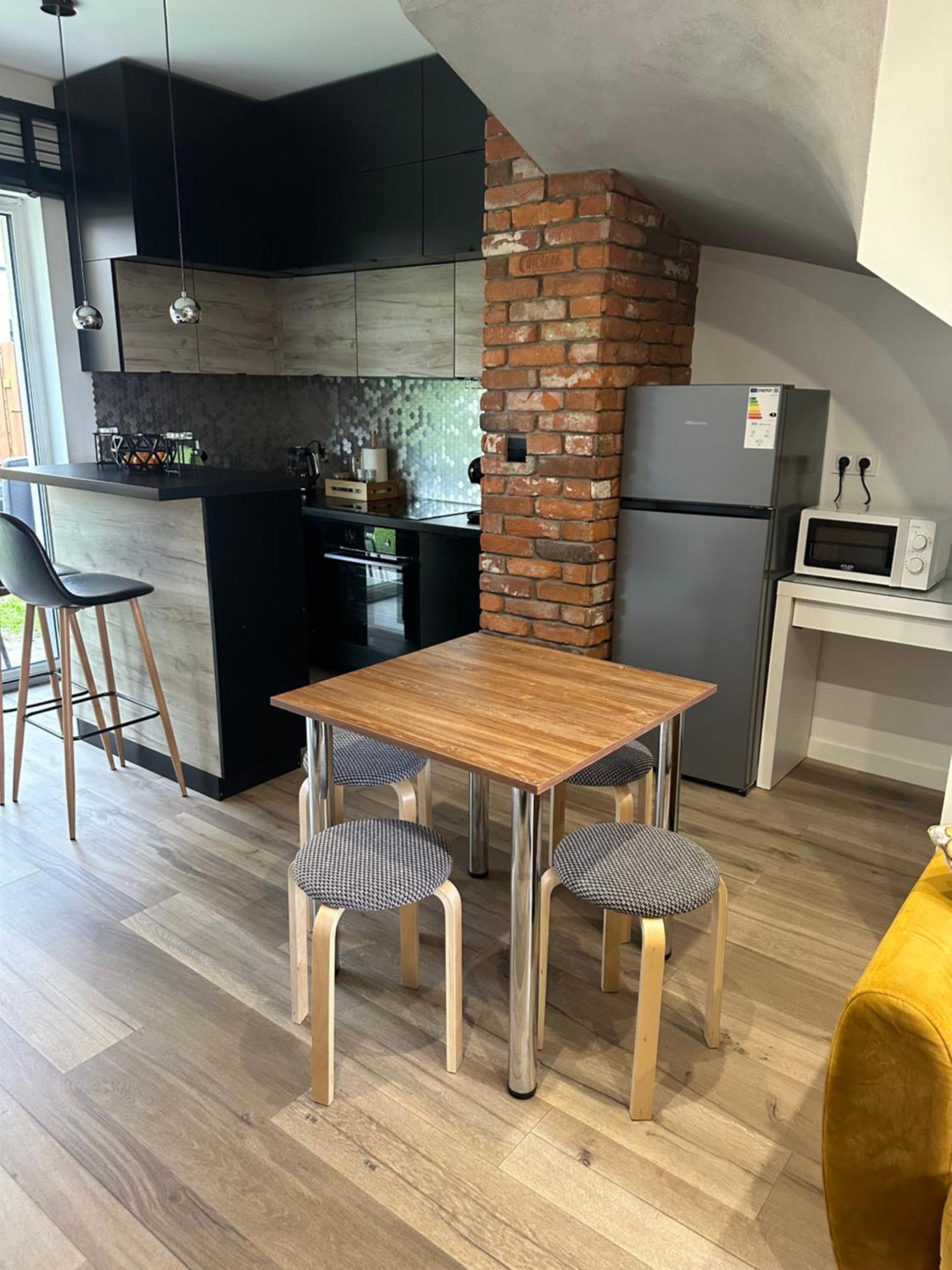 Butterfly Apartment Жешов Екстериор снимка
